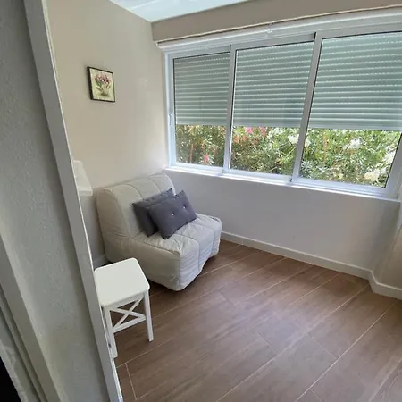 Apartamento Precioso Junto A Playa Y Con Piscina. Málaga
