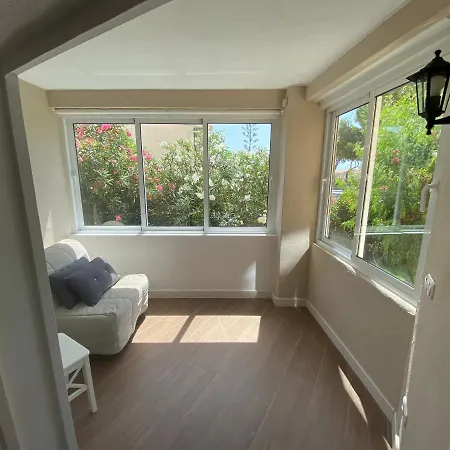 Precioso Apartamento Junto A Playa Y Con Piscina. Apartment